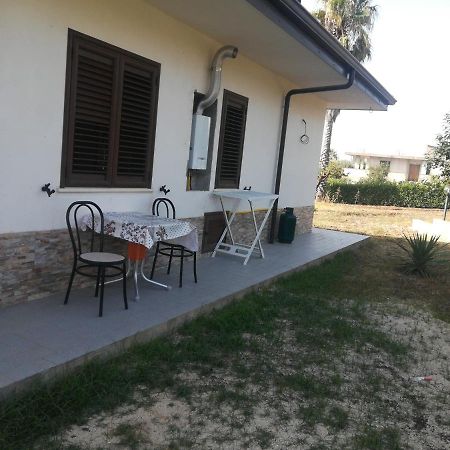Appartament Noemi Apartman Ricadi Kültér fotó