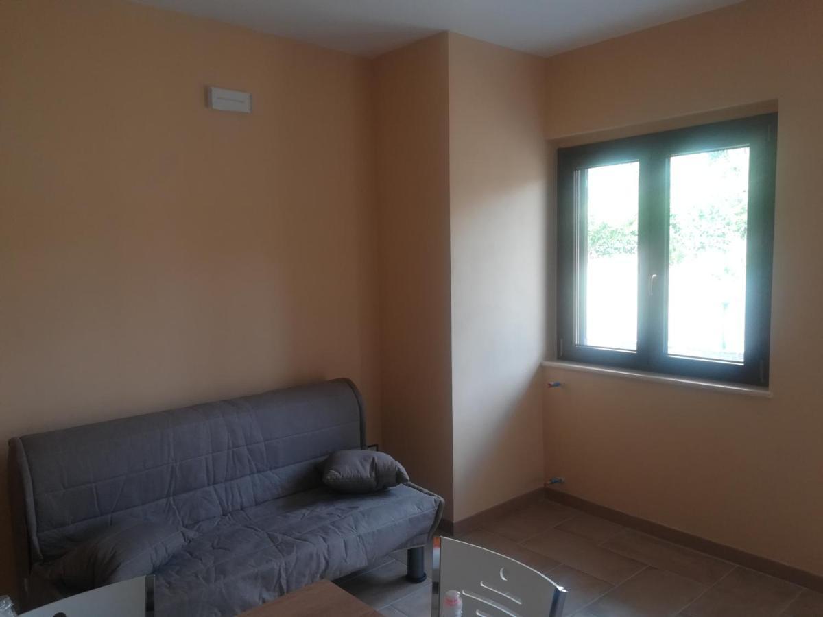 Appartament Noemi Apartman Ricadi Kültér fotó