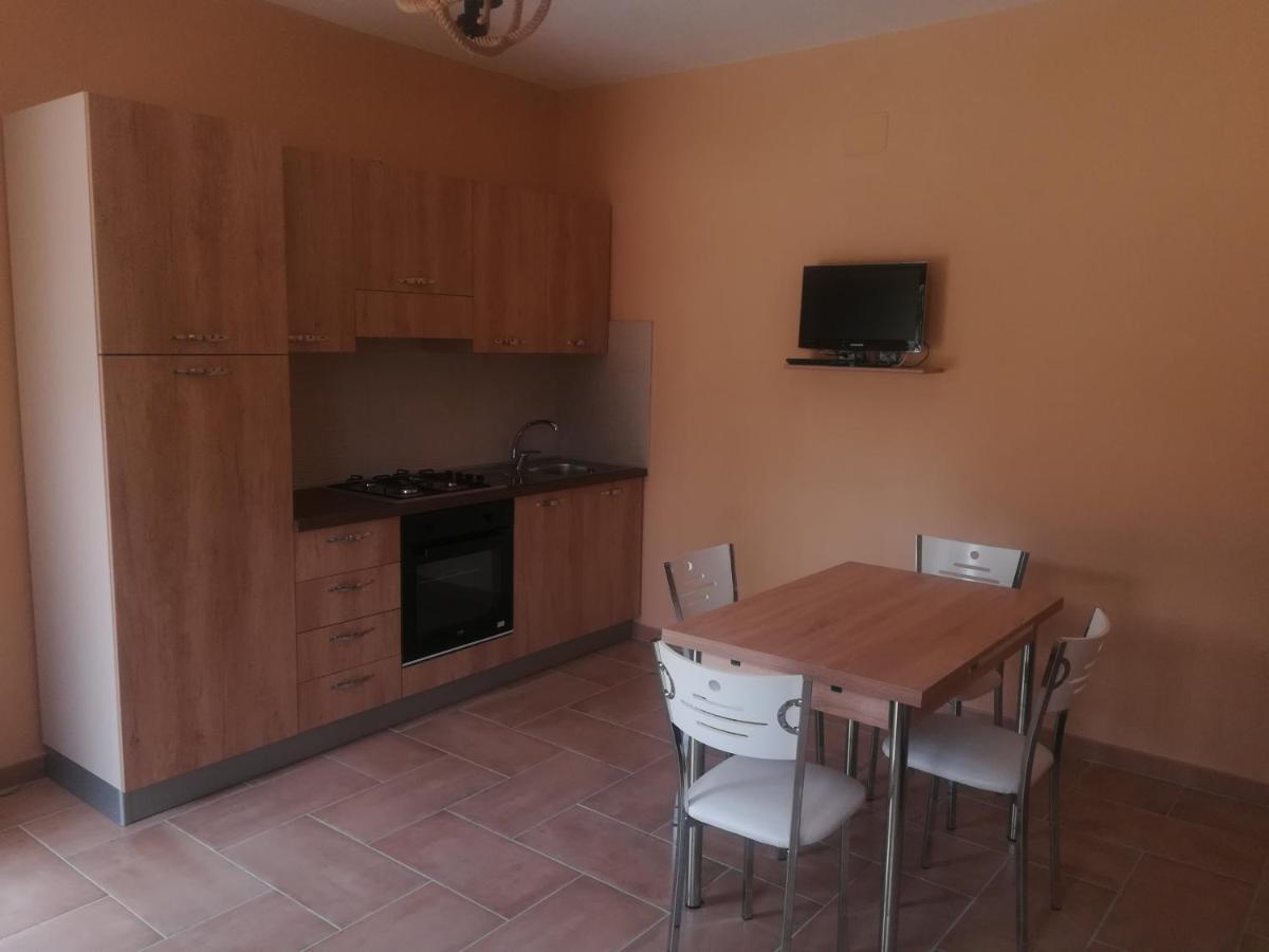 Appartament Noemi Apartman Ricadi Kültér fotó