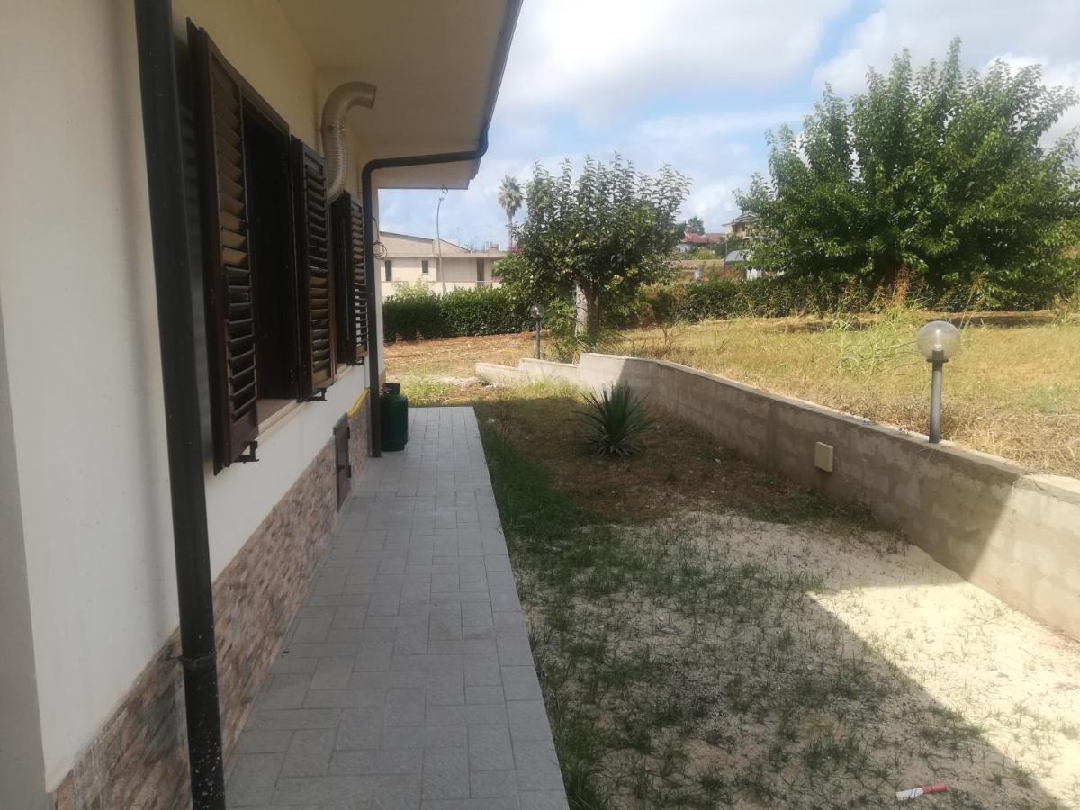 Appartament Noemi Apartman Ricadi Kültér fotó