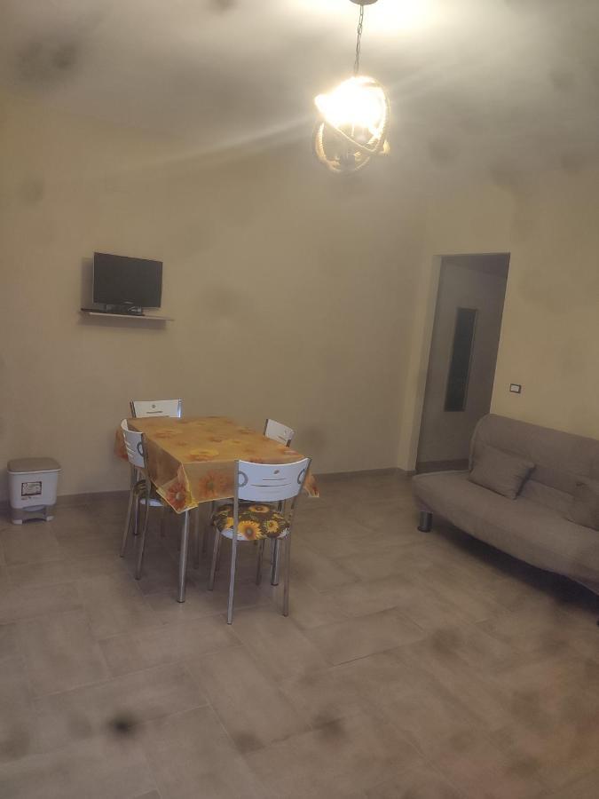 Appartament Noemi Apartman Ricadi Kültér fotó